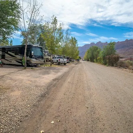 Outdoor Glamping Large Destination Rvsetup Okrv-01-2