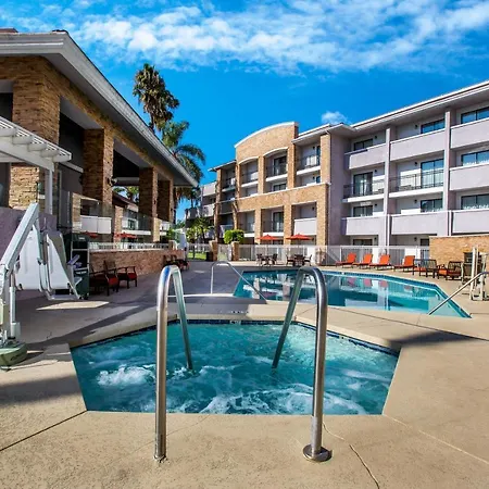 La Quinta By Wyndham Pomona-3