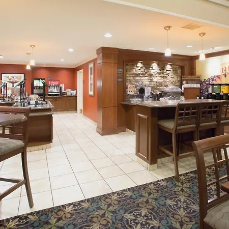 Staybridge Suites Lincoln I-80, An Ihg Hotel-3