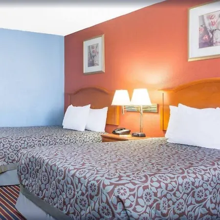 La Casa Inn Albany Near Tifton Ga I 75-3
