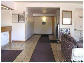 Goodnite Inn And Suites Of Bullhead City-3