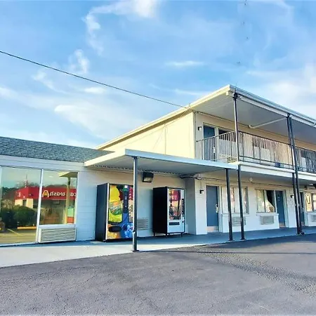 Economy 7 Inn- Newport News-2