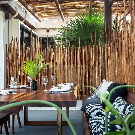 Mohave Jungle Rooms-2
