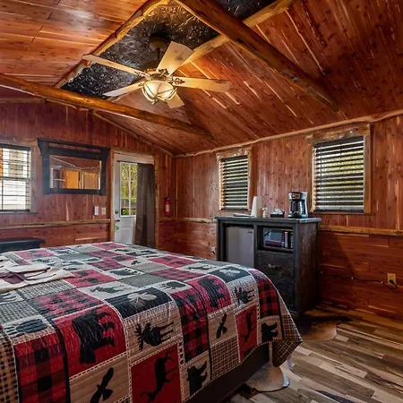 Log Cabin Inn-3
