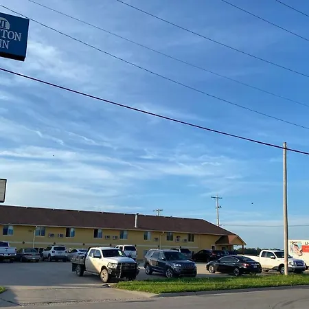 Newton Inn In Newton, Ks-2