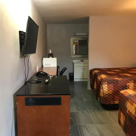 Budget Inn & Suites-2