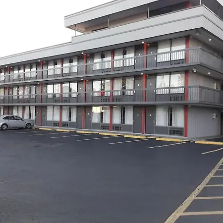 Clarion Pointe University/Expo-3