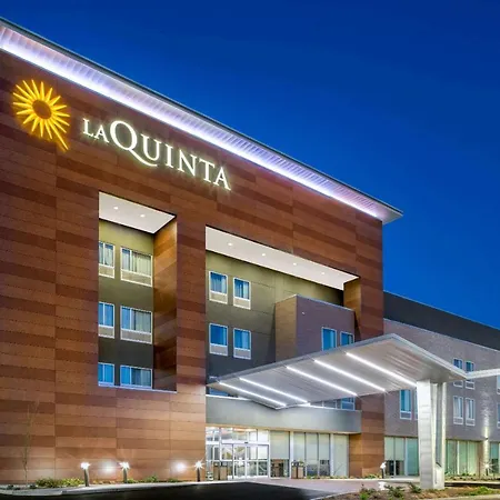 La Quinta Inn & Suites By Wyndham Louisville Ne - Old Henry Rd-3