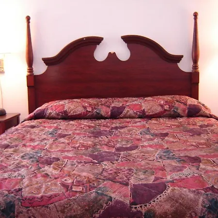 Hershey Travel Inn-2