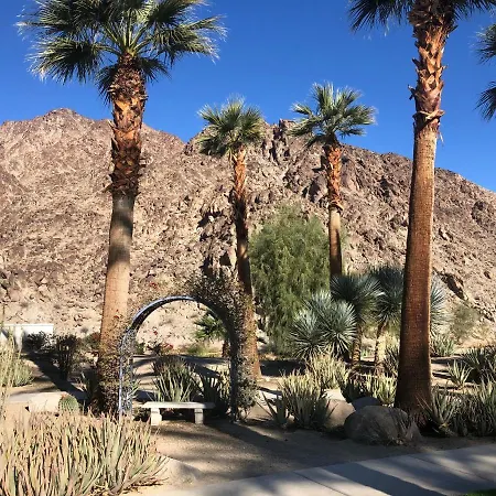 Beautiful Casita With Balcony, La Quinta Legacy Villas-3