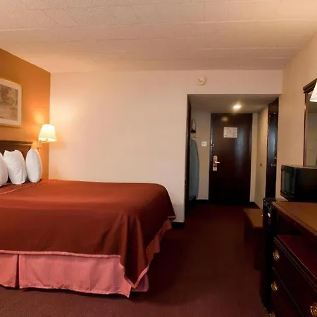 Howard Johnson By Wyndham Bartonsville/Poconos Area-2