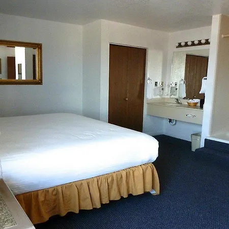 Airport Inn Hotel-2