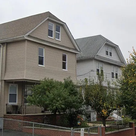 Delightful Well Located One Bedroom Attic-3