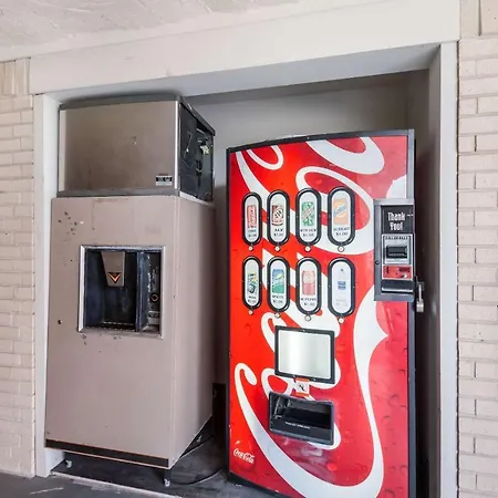 Quality Inn Near Medical Center-2