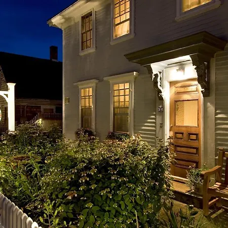 Revere Guest House-3