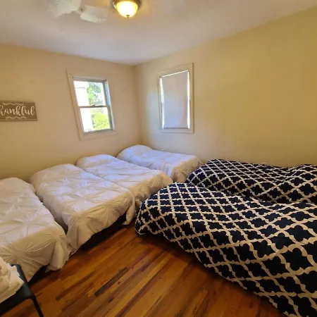 Private Bedroom Near Boston-3