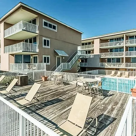 Starboard Village 3-321-2