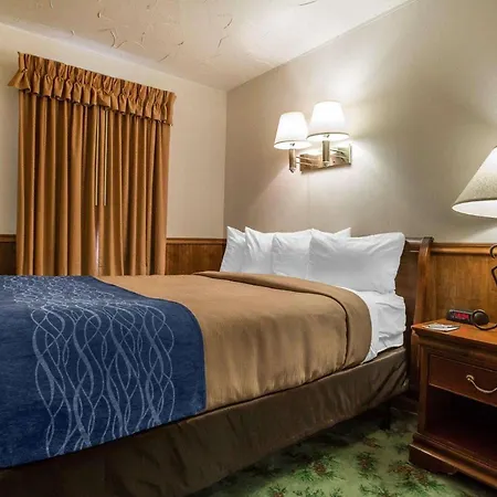 Quality Inn Lake Placid-3