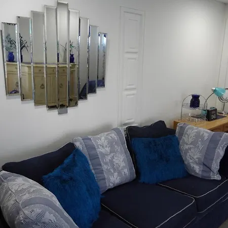 The Blue Room Luxury Suite-3