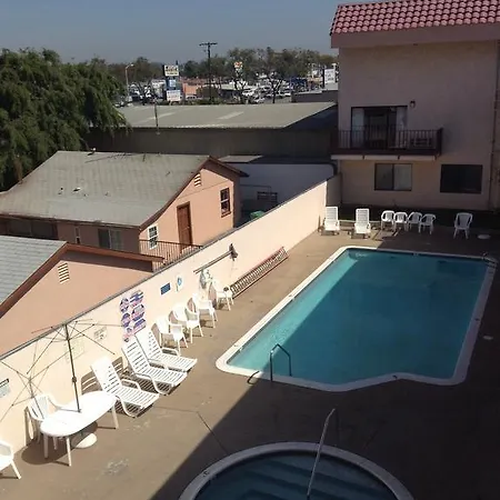 Budget Inn Anaheim/Santa Ana-2