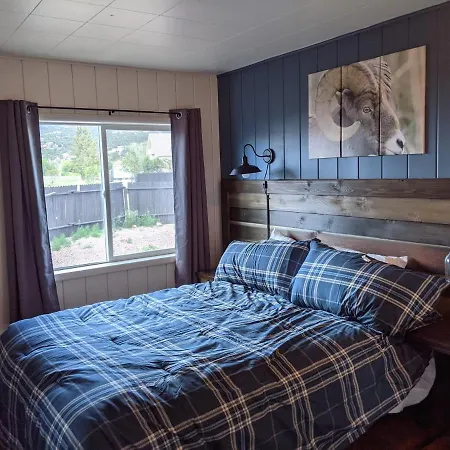 Slackwater Inn-3