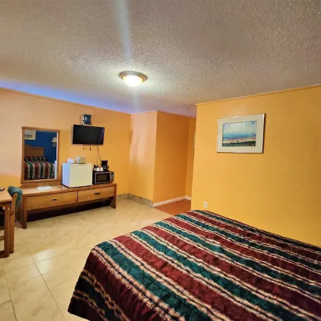 Western Motel-2