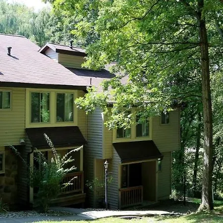 Cheat Lake Resort-2
