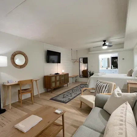 Just Shy Of The Bridge - Waterway Condo 110-3