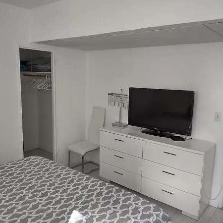 Tides Apt On Hollywood Beach-3