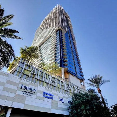 Private Luxury Panoramic Suite At Palms Place-2