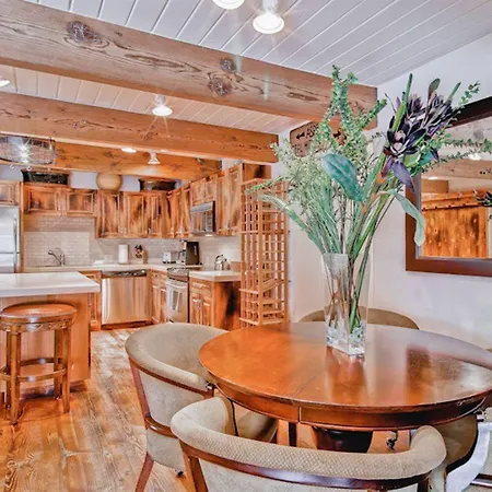 Chateau Aspen Condominiums-3
