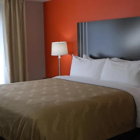 Quality Inn & Suites Fresno Northwest-2