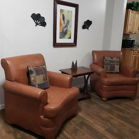 Carson'S Casita-2