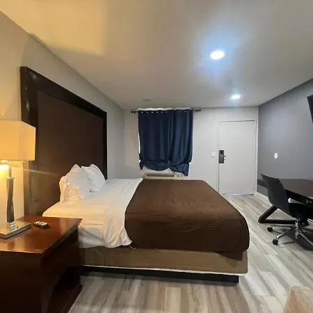 Goldstar Inn Motel-2
