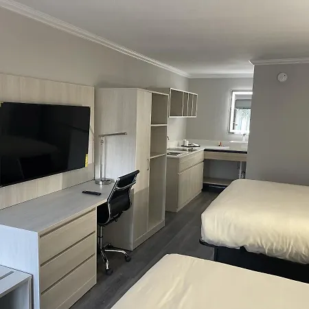 Mainstay Suites Florence - Darlington-3