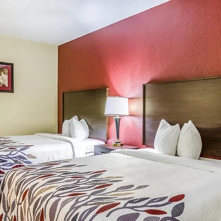 Golden Hotel Wichita Airport-2