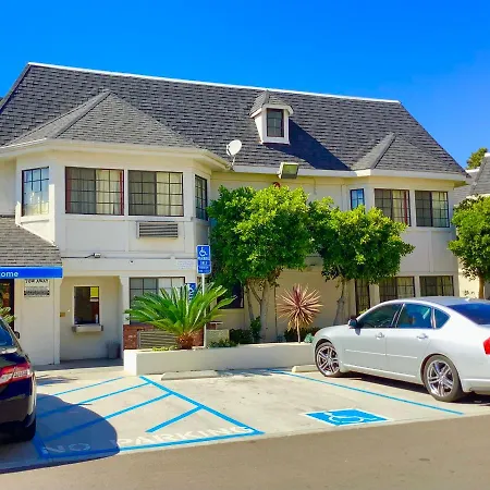 Carlsbad Village Inn-2