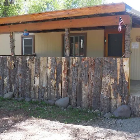 Elkhorn Lodge-3