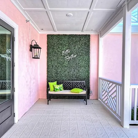 Room 1 Oleander Hotel Boutique Hotel Near Galveston Cruise Port-2