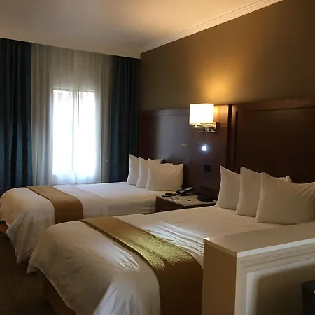 Quality Suites John Wayne Airport-3