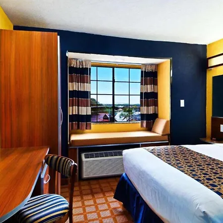 Microtel Inn & Suites By Wyndham New Braunfels I-35-3