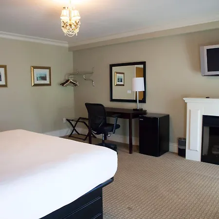 Niagara Crossing Hotel And Spa-2