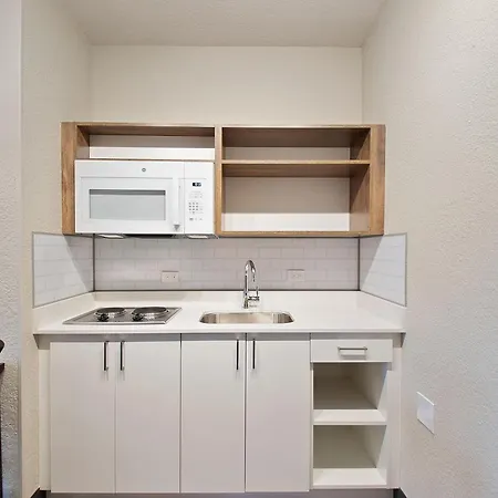 Extended Stay America Premier Suites - Miami - Airport - Doral - 25Th Street-3