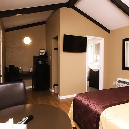 Tri-Valley Inn & Suites-2
