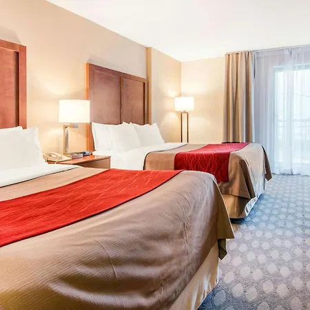 Comfort Inn Fallsview-3