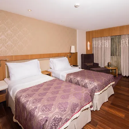 Hotel Bawa International Mumbai Airport-3