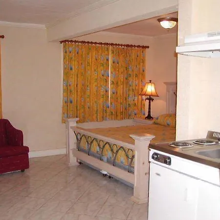 Bar-B-Barn Beach Hotel-3
