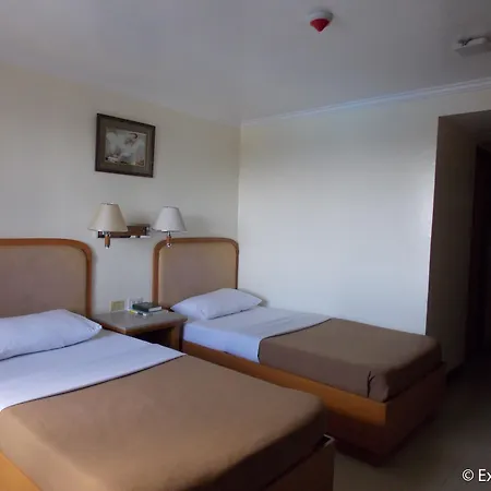 Diplomat Hotel-3