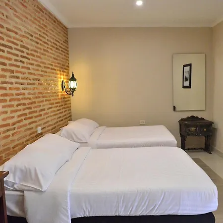 Hotel Galeria La Trinidad-2