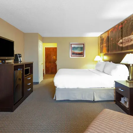 Days Inn By Wyndham Plattsburgh-2